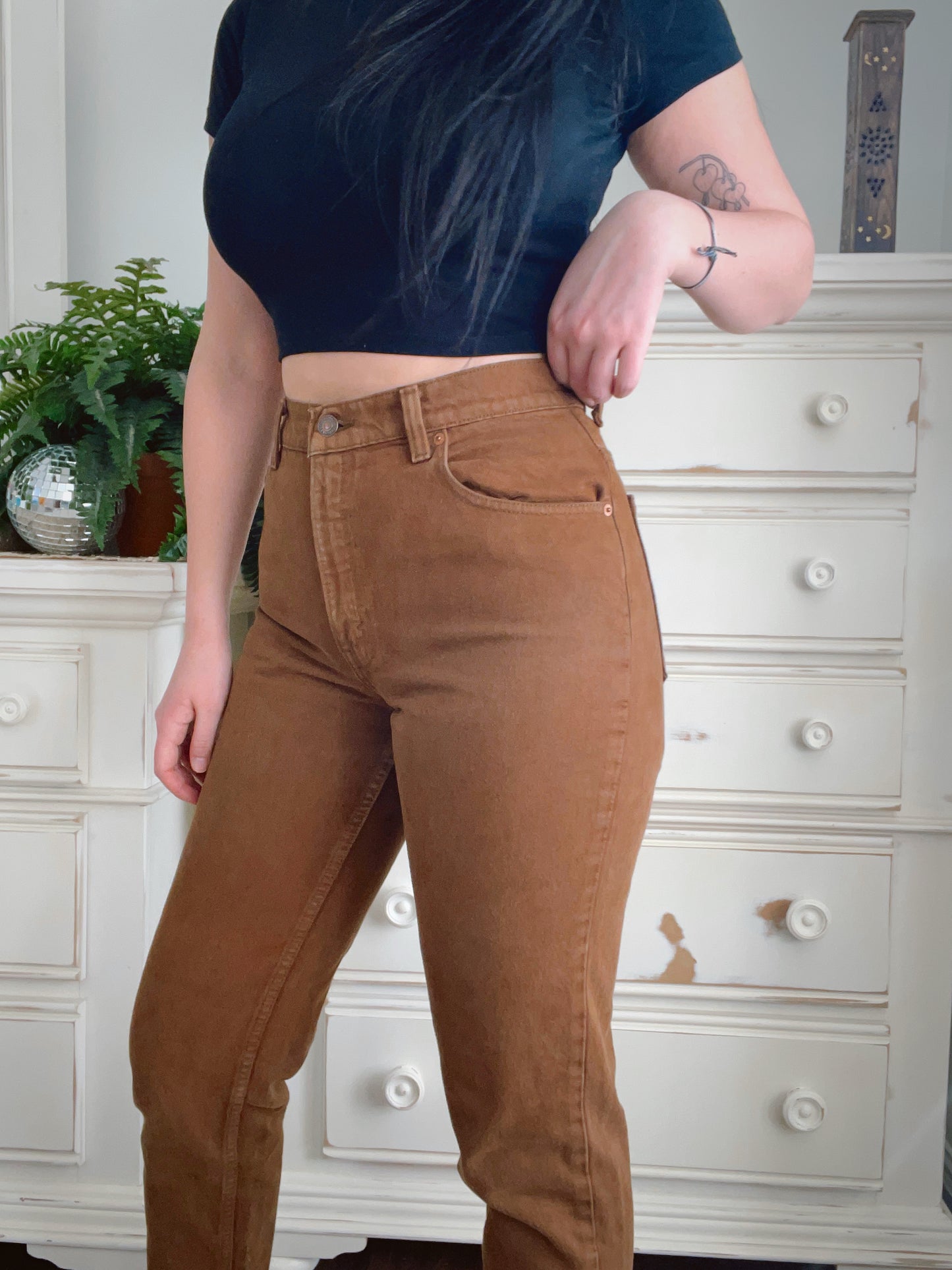 550 Brown Levi's