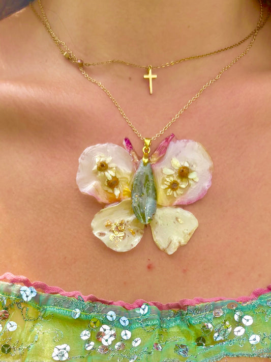 Preserved Flower Butterfly Necklace