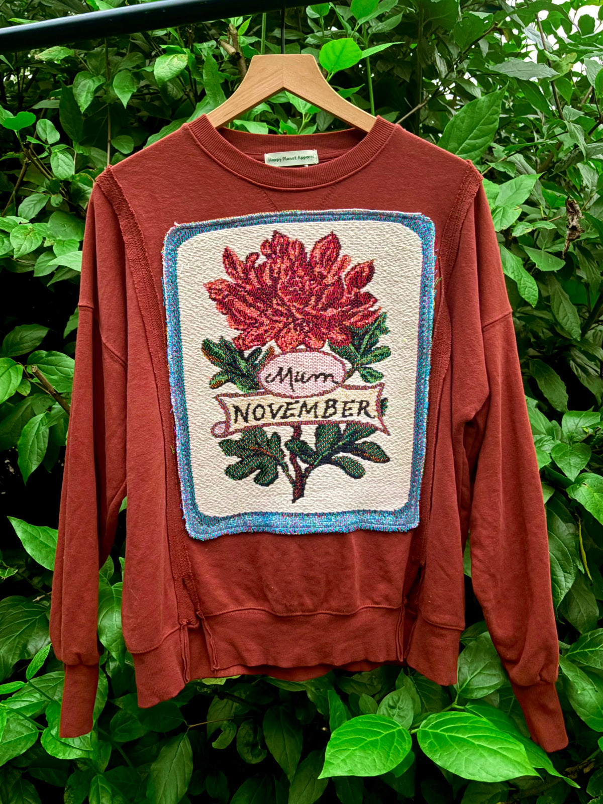 Upcycled Mum Crewneck🍁