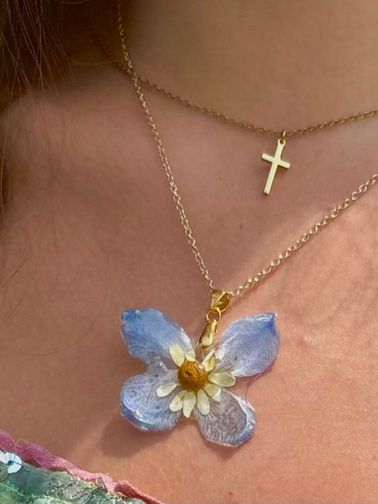 Preserved Flower Butterfly Necklace