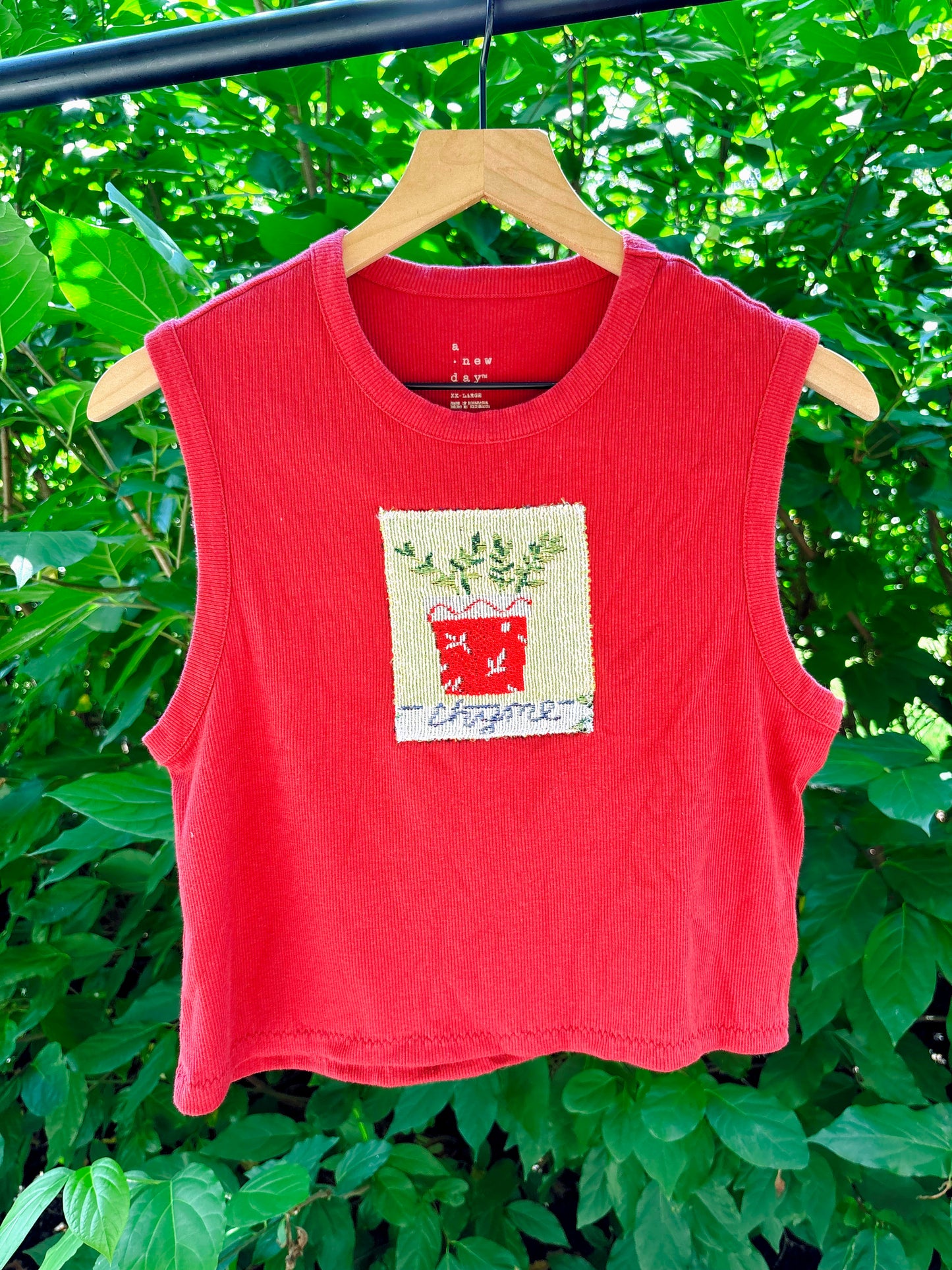 Upcycled Thyme Tank🌿