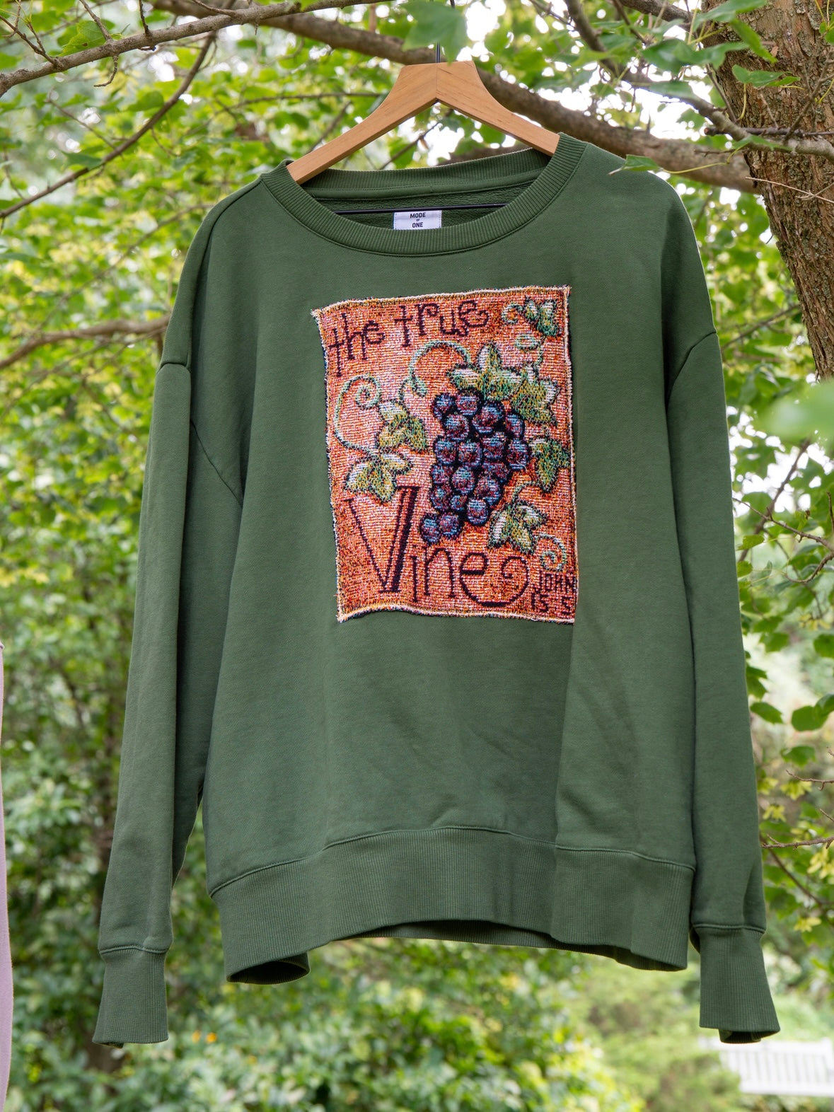 The True Vine Upcycled Crewneck 🌿