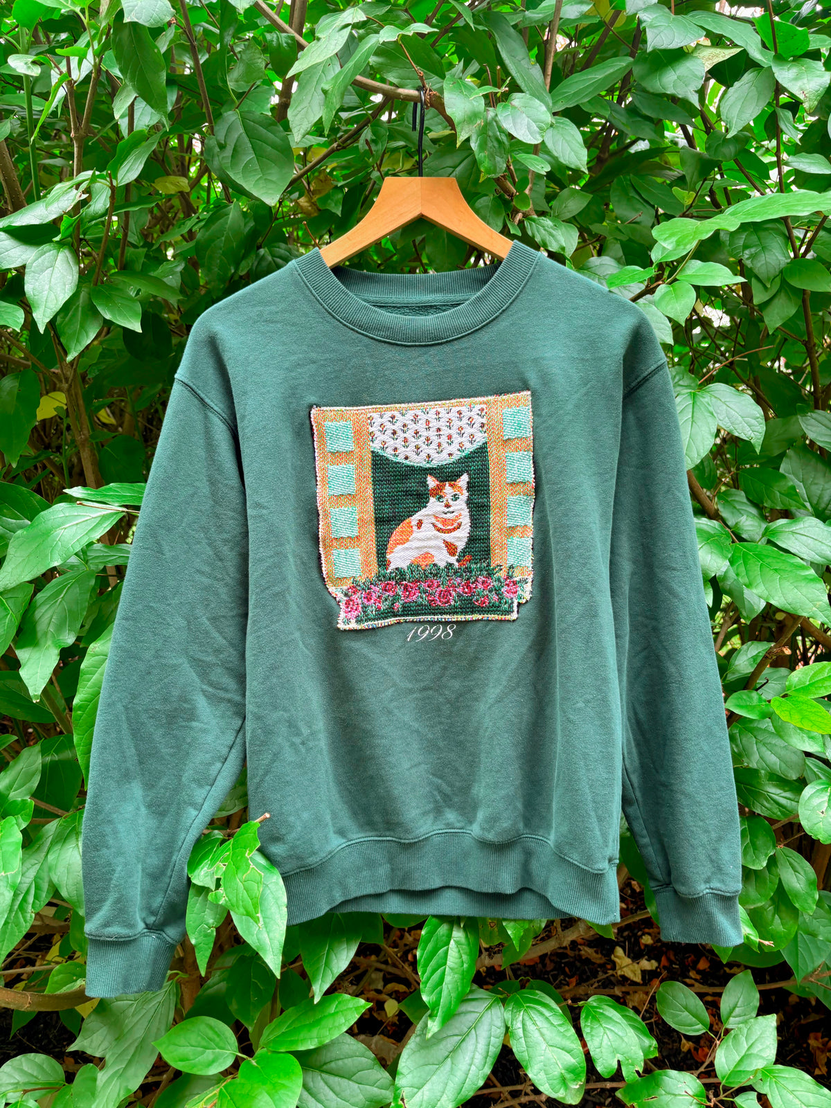 Upcycled Cat Crewneck 🐈