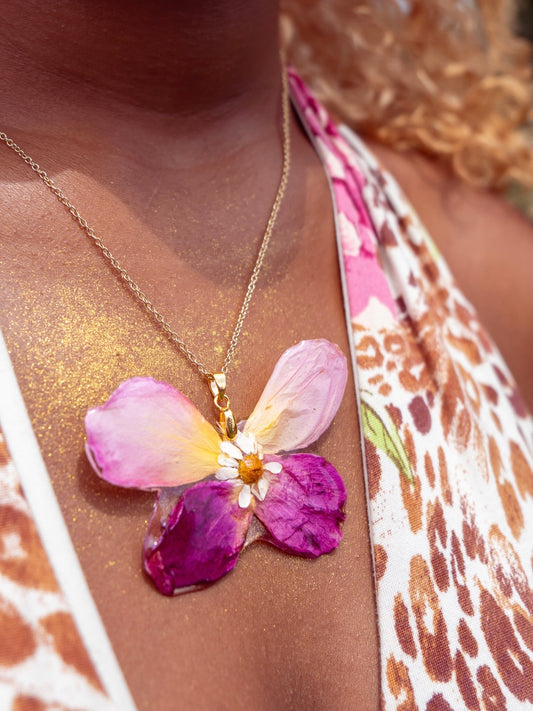 Preserved Flower Butterfly Necklace