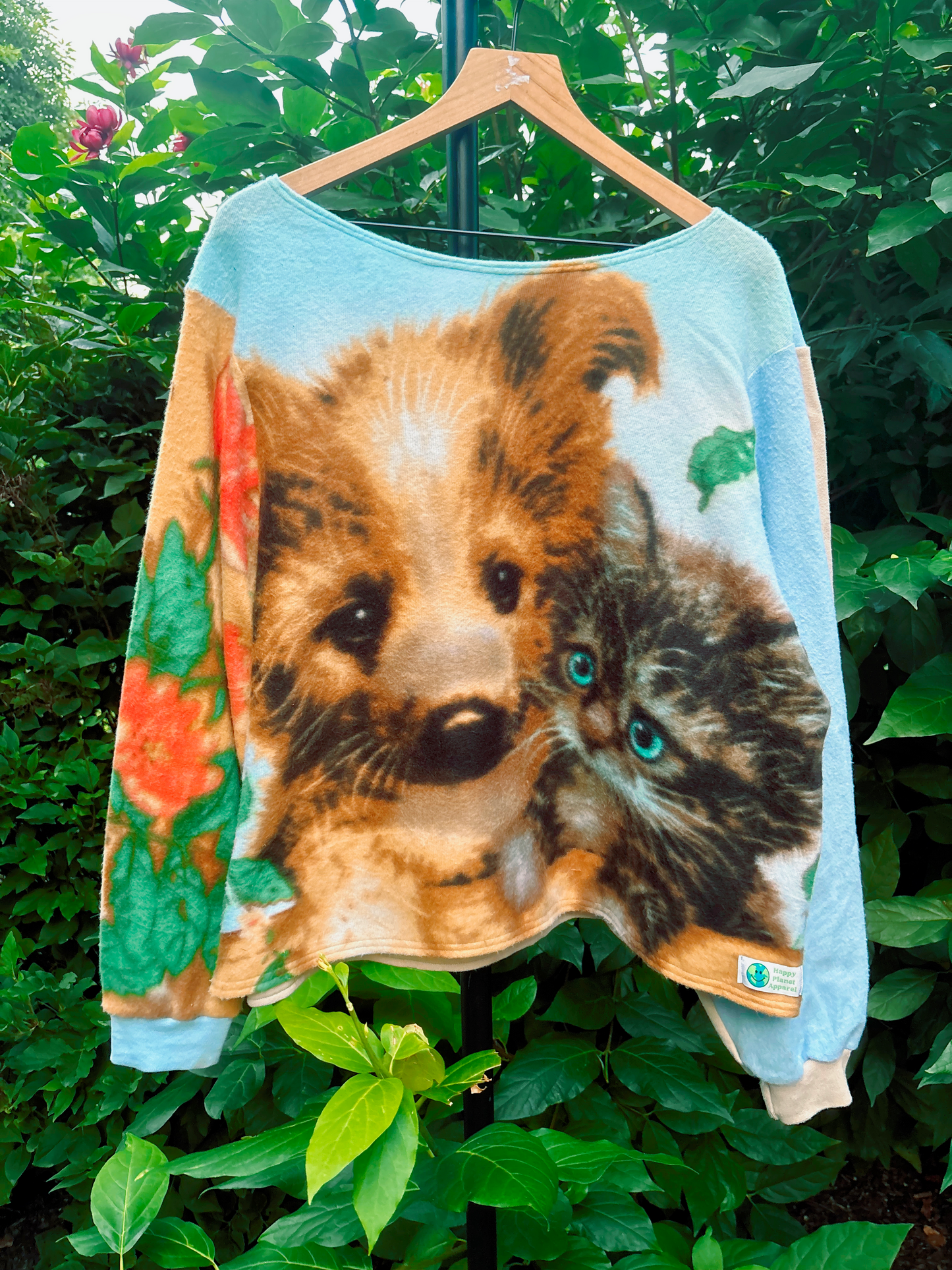 Upcycled Puppy & Kitten Crewneck🐾