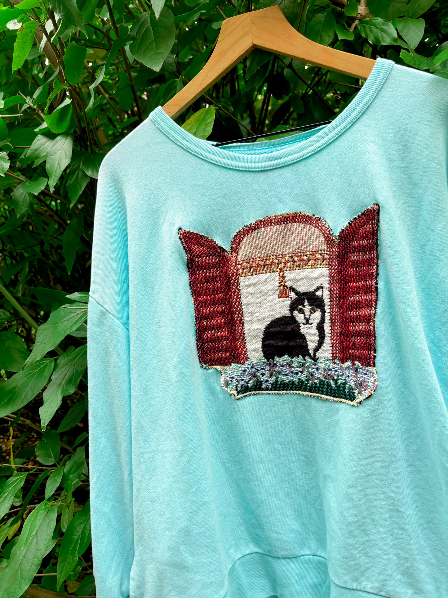 Upcycled Cat Crewneck 🐈‍⬛