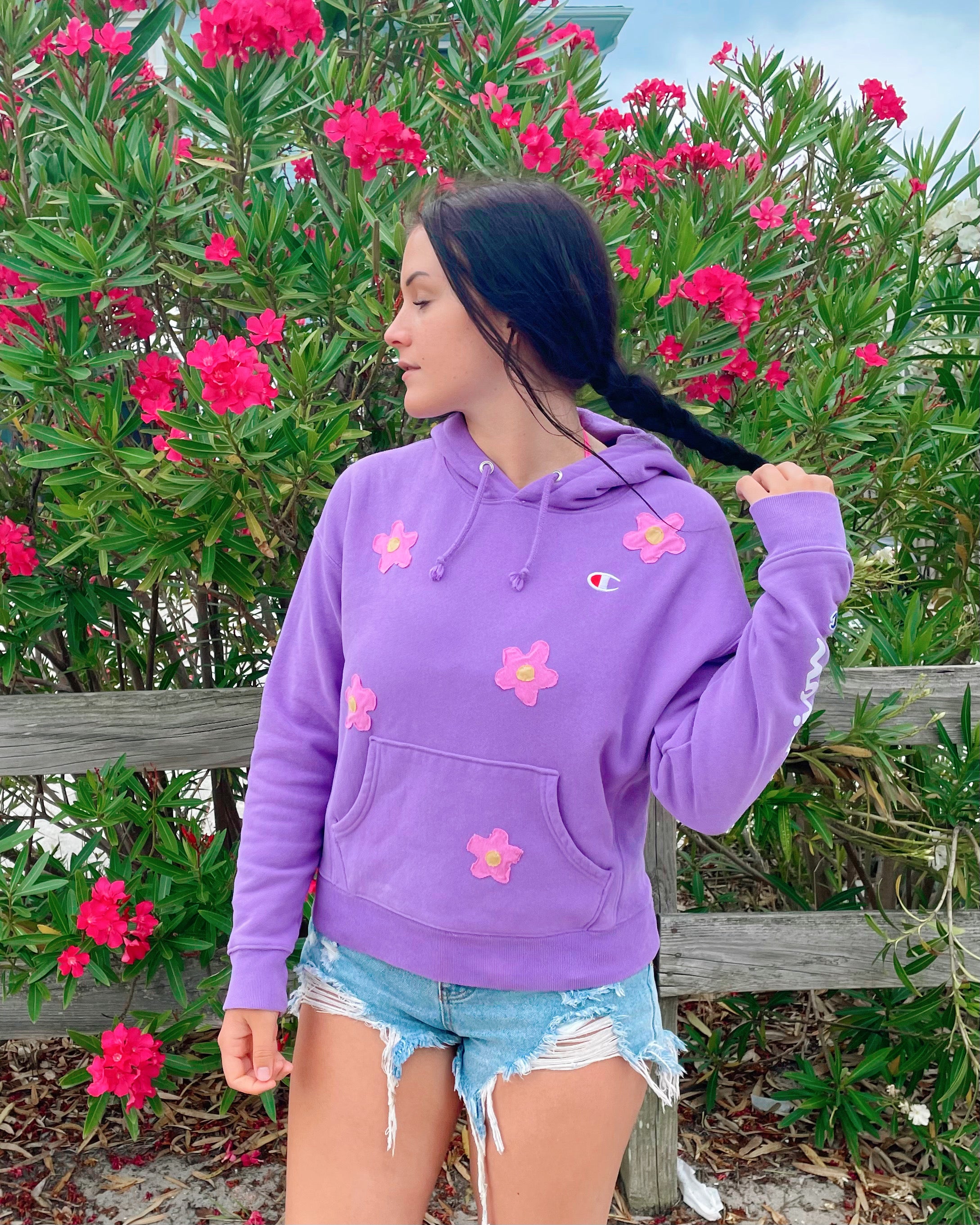 Champion sweater light purple sale flowers